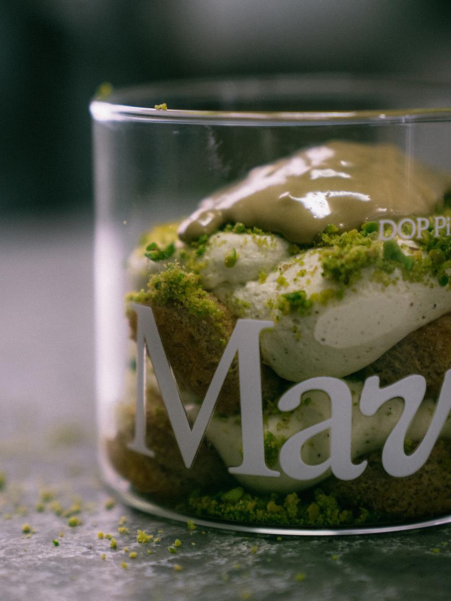 Marrone tiramisu cup